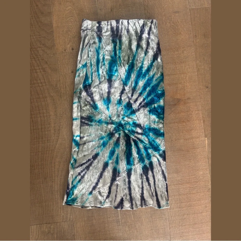 free people serious swagger velvet pisces tie dye skirt - Picture 3 of 7